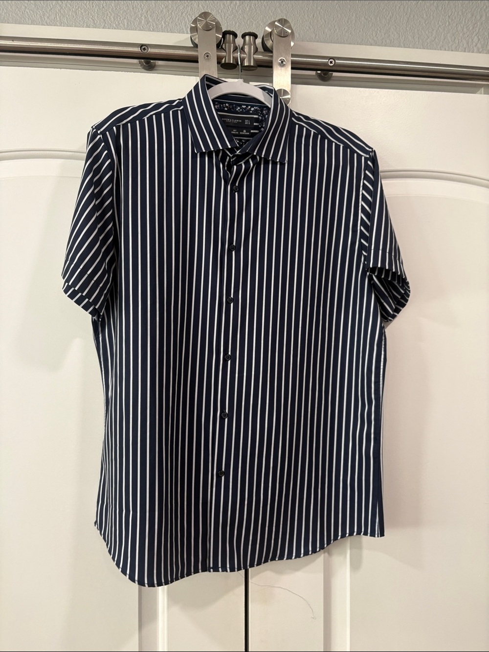 Denim & Flower Navy & White Vertical-Stripe Short Sleeve Shirt